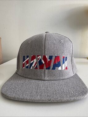 Vans Gray Snapback Hat with Red, Blue & White HAWAII Embroidery
